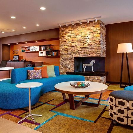 Fairfield Inn & Suites By Marriott Lincoln Southeast Ngoại thất bức ảnh