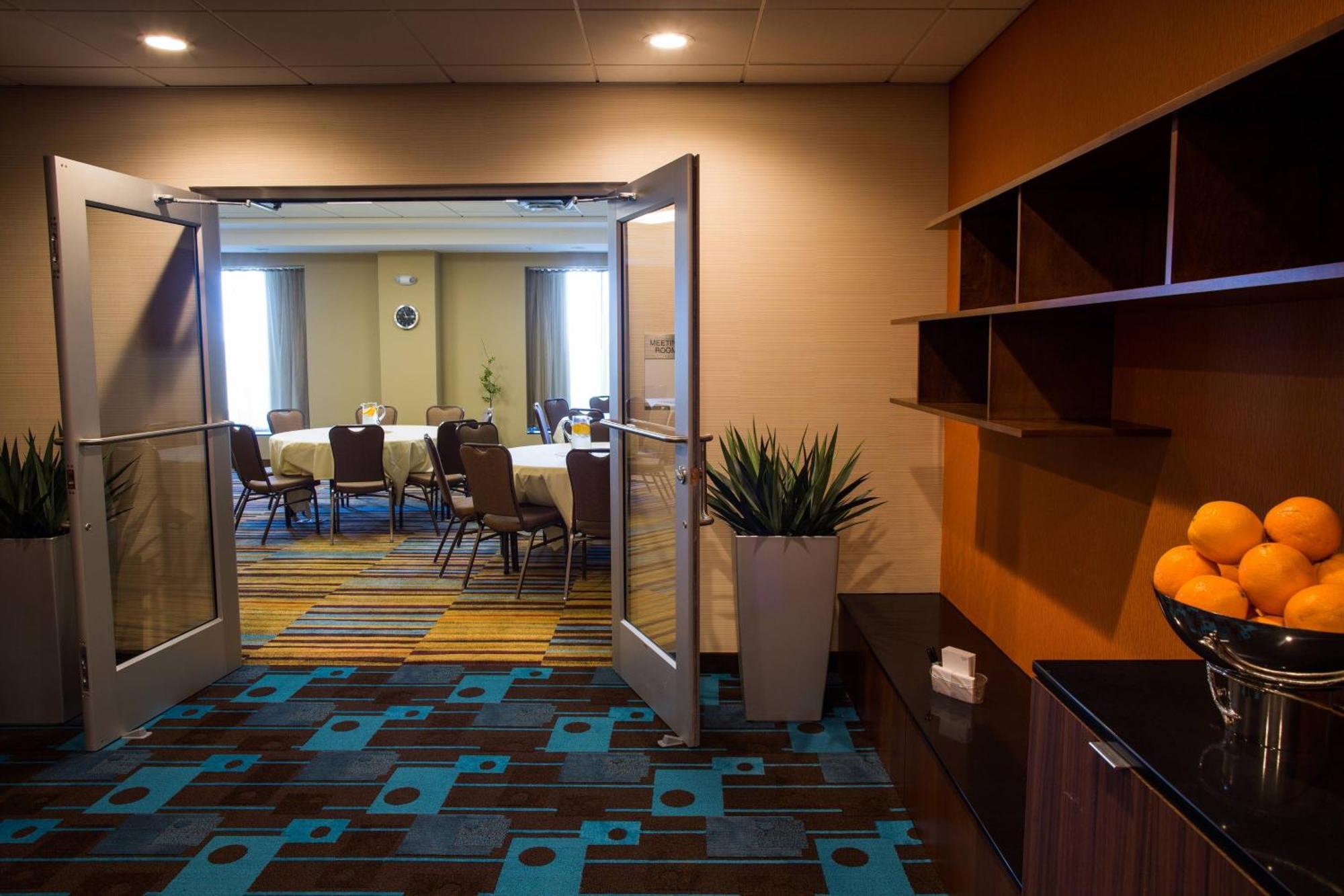 Fairfield Inn & Suites By Marriott Lincoln Southeast Ngoại thất bức ảnh