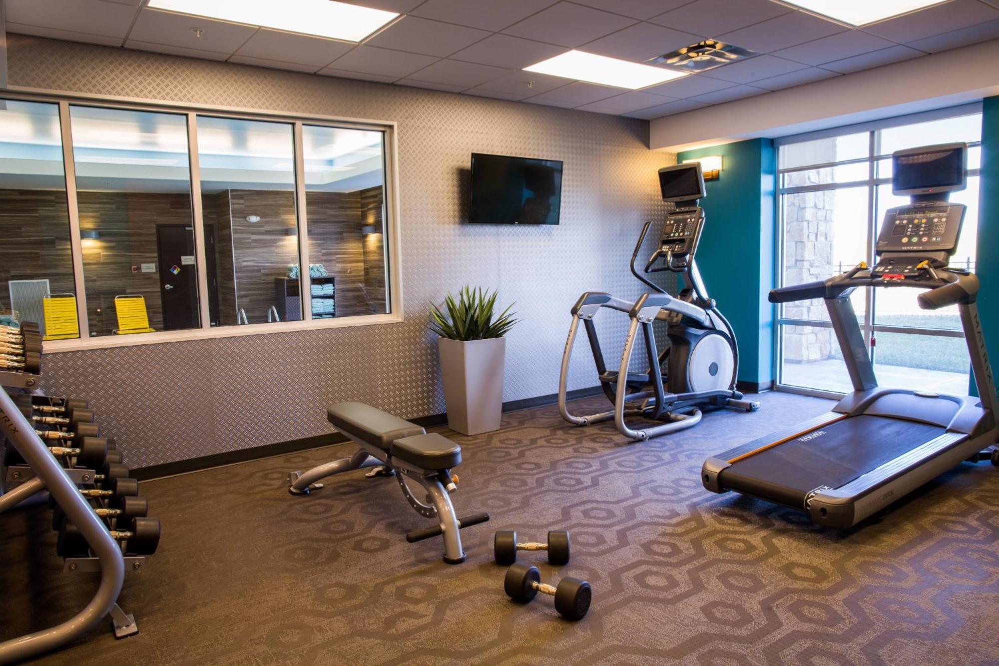 Fairfield Inn & Suites By Marriott Lincoln Southeast Ngoại thất bức ảnh