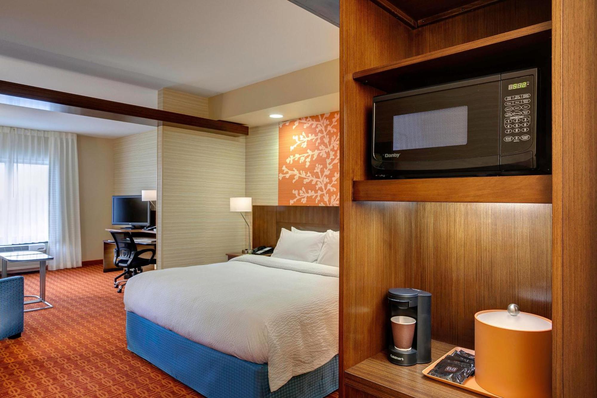 Fairfield Inn & Suites By Marriott Lincoln Southeast Ngoại thất bức ảnh
